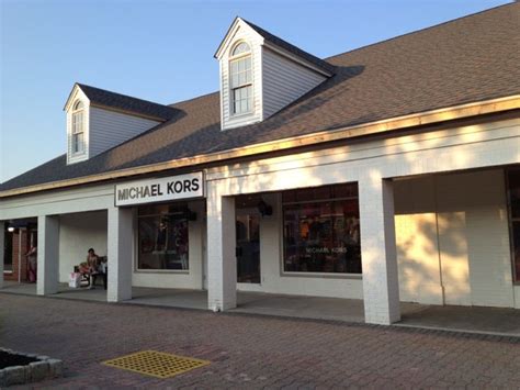 michael kors store rehoboth beach.